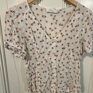 Cute floral white top with button down front